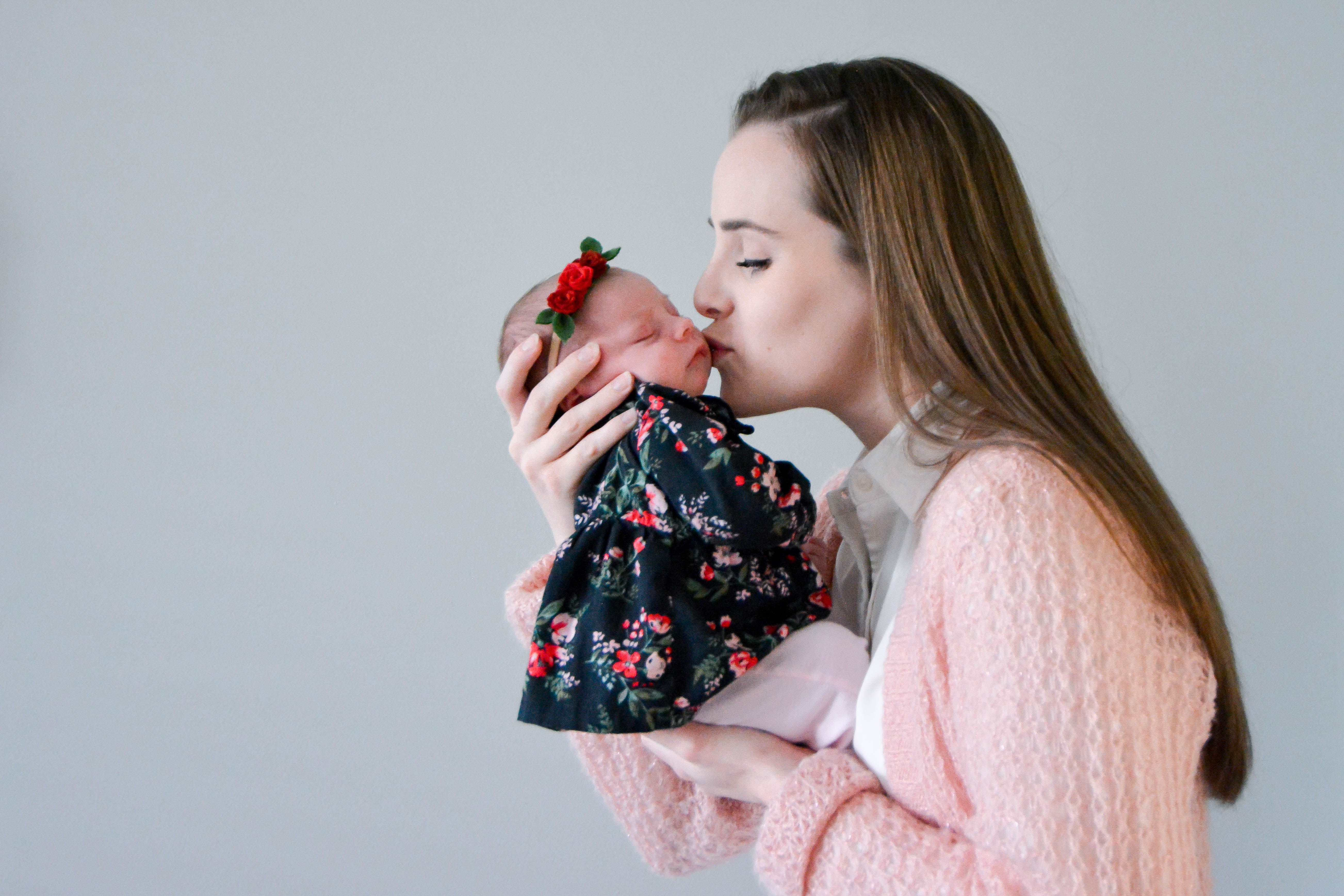 The Russi Family: Newborn Session | Amanda Fontenot | Atlanta Blogger